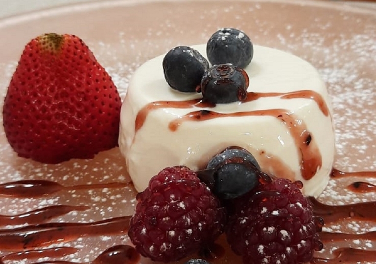 panna cotta al piazzo pizzeria